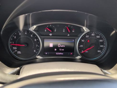 Used 2022 Chevrolet Equinox RS w/ RS Leather Package FWD image 13