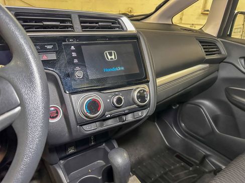 Used 2019 Honda Fit EX image 36