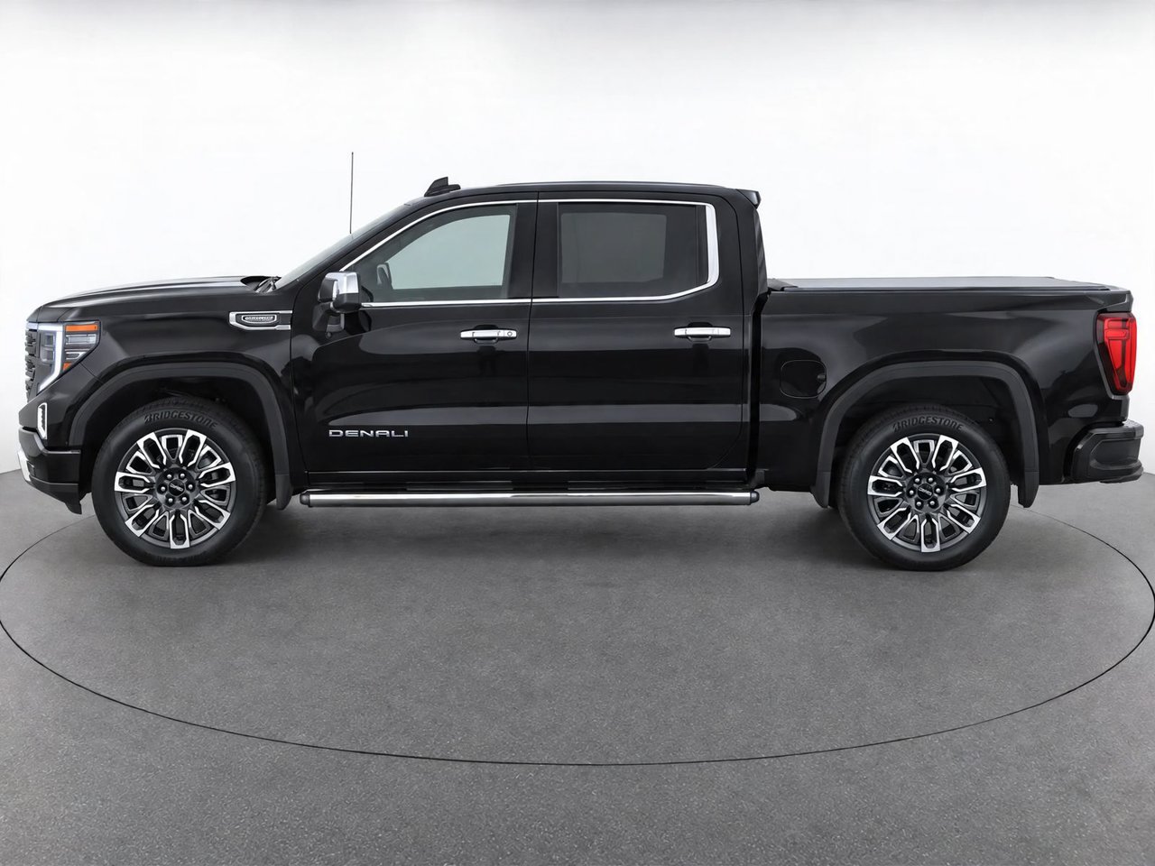 Used 2023 GMC Sierra 1500 Denali Ultimate AWD/4WD image 6