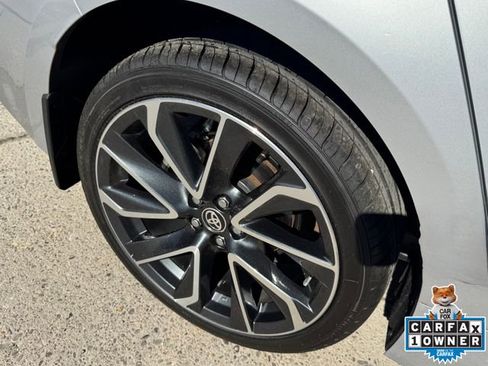 Used 2022 Toyota Corolla SE w/ SE Premium Package image 20
