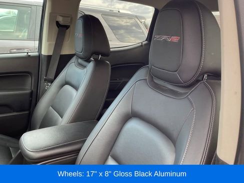 Used 2022 Chevrolet Colorado ZR2 w/ ZR2 Dusk Special Edition image 8