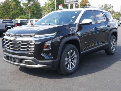 New 2025 Chevrolet Equinox LT w/ Convenience Package II image 24