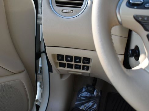 Used 2014 Nissan Pathfinder Platinum w/ Platinum Premium Package AWD/4WD image 20