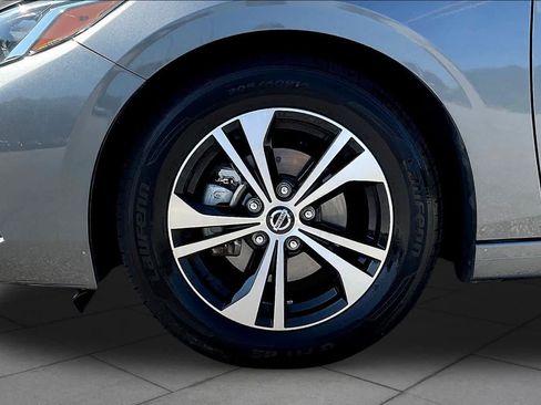 Used 2023 Nissan Sentra SV FWD image 11