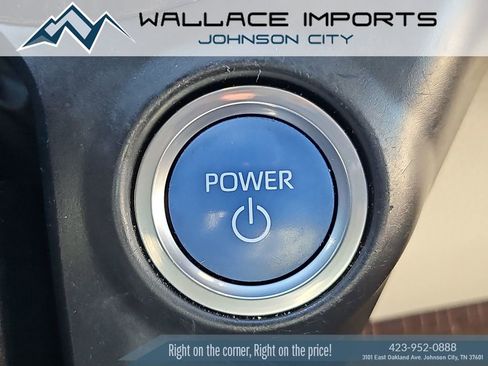 Used 2021 Toyota Sienna XLE image 31