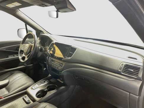 Used 2022 Honda Pilot TrailSport image 32