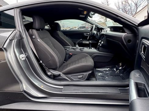 Used 2015 Ford Mustang GT image 6