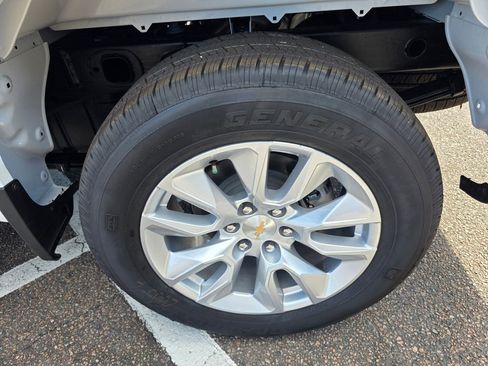 New 2026 Chevrolet Silverado 1500 Custom image 22