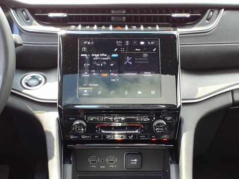 Certified 2023 Jeep Grand Cherokee Altitude image 13