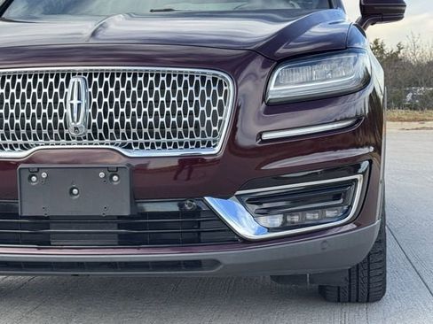Used 2019 Lincoln Nautilus Reserve image 10