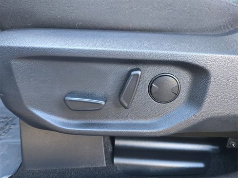 Used 2025 Ford Ranger XLT w/ Equipment Group 301A High image 14