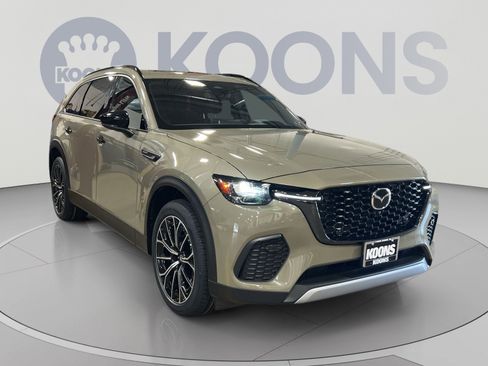 Used 2025 MAZDA CX-70 Plug-In Hybrid w/ Premium Plus AWD/4WD image 8