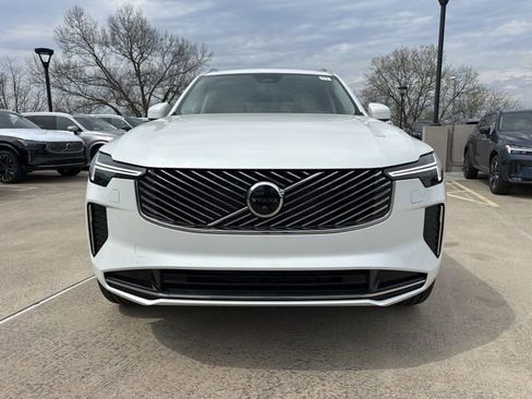 New 2026 Volvo XC90 B6 Ultra w/ Protection Package image 9