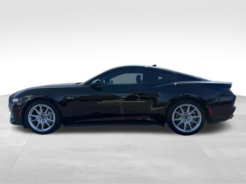 Used 2024 Ford Mustang GT Premium RWD image 8