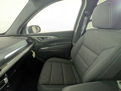 New 2026 Chevrolet Traverse LT w/ Driver Confidence Package image 29