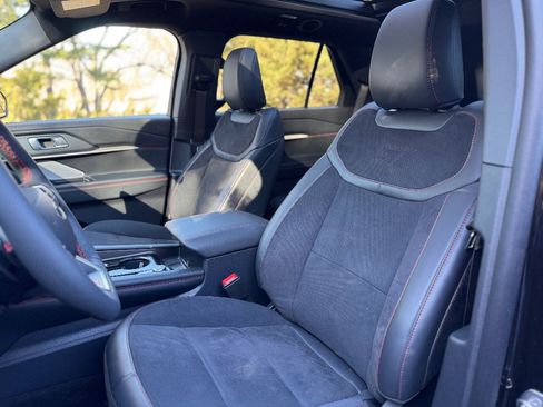 Used 2026 Ford Explorer ST w/ Sun And Sound Package image 12