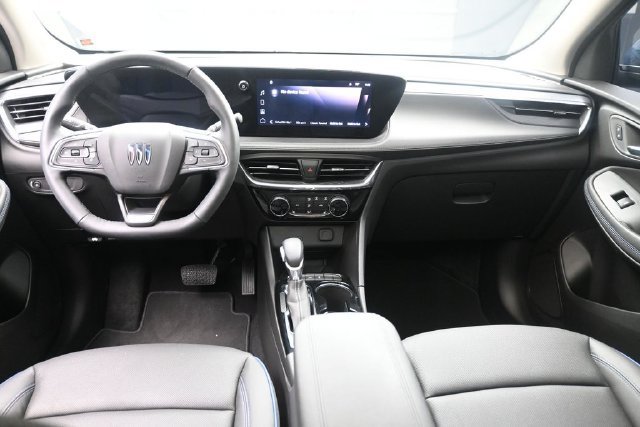 Used 2026 Buick Encore GX Sport Touring w/ Comfort Package FWD image 9