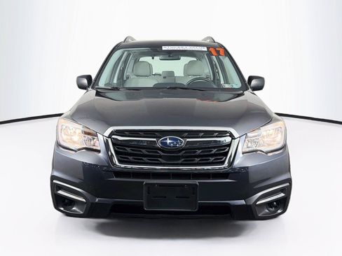 Used 2017 Subaru Forester 2.5i w/ Alloy Wheel Package AWD/4WD image 6