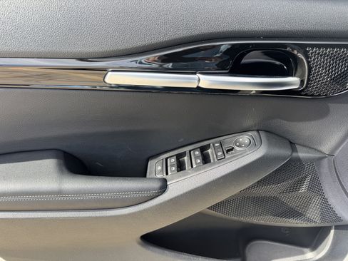 Used 2021 Kia Seltos EX image 9