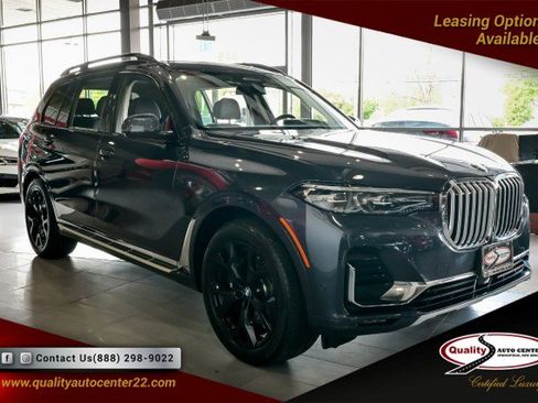 Used 2022 BMW X7 xDrive40i w/ Premium Package image 1
