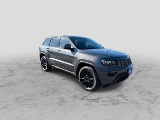 Used 2018 Jeep Grand Cherokee Altitude AWD/4WD video 2