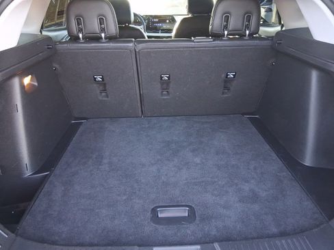 Used 2025 Chevrolet Trax LT w/ Driver Confidence Package image 17