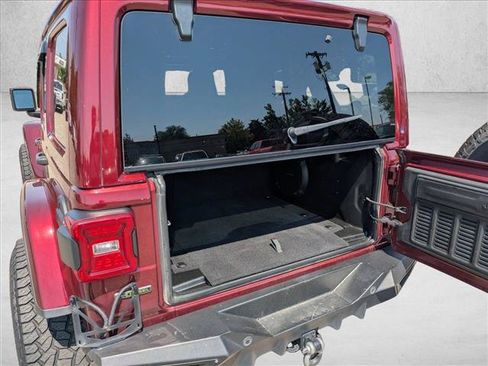 Used 2021 Jeep Wrangler Unlimited Rubicon AWD/4WD image 6
