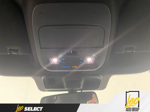 Used 2022 Ford F150 XLT w/ Equipment Group 302A High AWD/4WD image 17