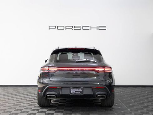 Certified 2026 Porsche Macan AWD/4WD image 6