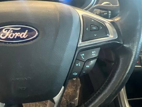 Used 2018 Ford Fusion SE w/ Equipment Group 602A FWD image 19