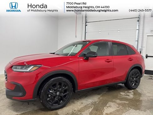 Certified 2025 Honda HR-V Sport image 1