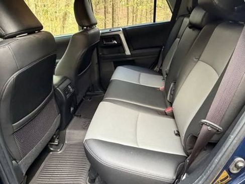 Used 2021 Toyota 4Runner SR5 Premium w/ Moonroof Package AWD/4WD image 6