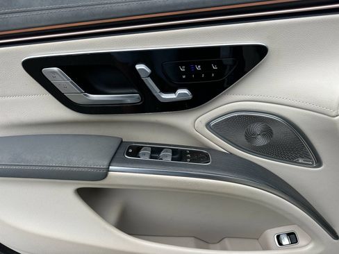 Certified 2023 Mercedes-Benz EQS 580 4MATIC Sedan image 12
