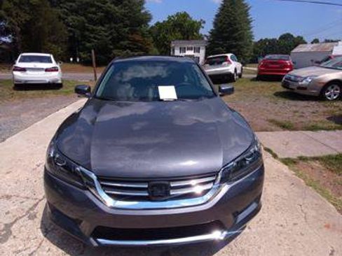 Used 2014 Honda Accord EX image 1