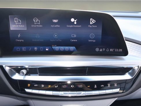 New 2026 Cadillac Lyriq Sport image 24