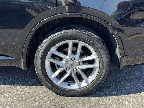 Used 2024 Dodge Durango GT AWD/4WD image 16