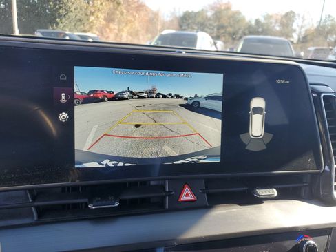 Used 2023 Kia Sportage EX image 23