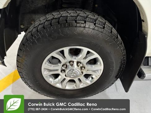 Used 2018 RAM 2500 Laramie w/ Cold Weather Group AWD/4WD image 43