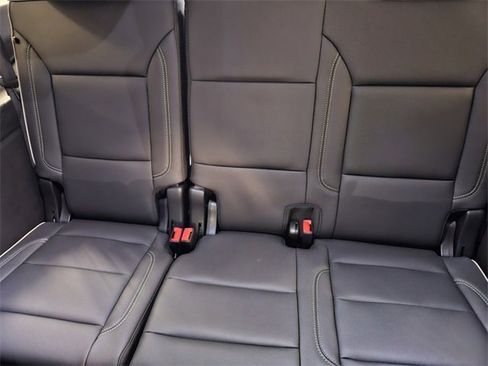 New 2025 GMC Yukon XL Elevation image 7