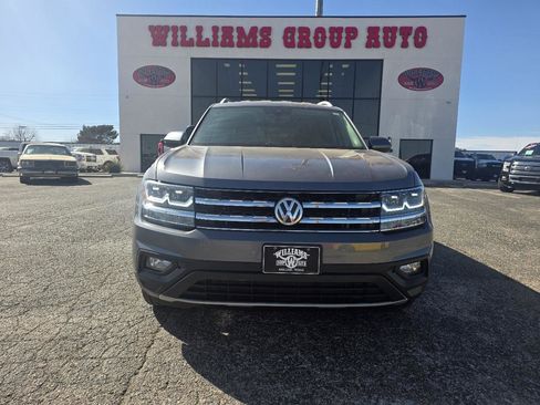 Used 2019 Volkswagen Atlas SE image 2