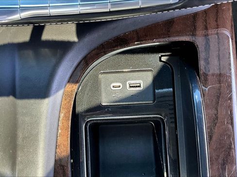 Used 2021 Cadillac Escalade ESV Sport Platinum w/ LPO, ONYX Package AWD/4WD image 26