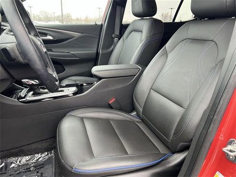 Certified 2024 Buick Envista Sport Touring w/ Convenience I Package image 13