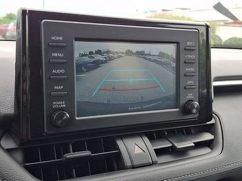 Used 2019 Toyota RAV4 LE w/ All Weather Liner Package AWD/4WD image 17