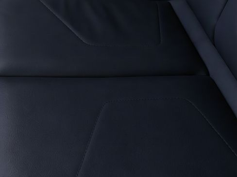 Certified 2025 Audi Q3 2.0T Premium AWD/4WD image 23