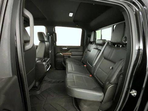 Used 2023 Chevrolet Silverado 2500 High Country image 19