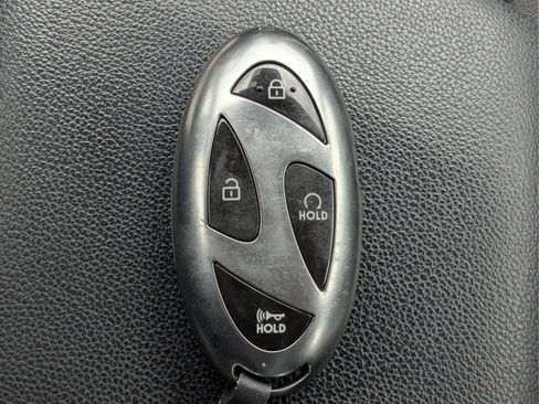 Used 2024 Hyundai Elantra SEL w/ Convenience Package FWD image 24