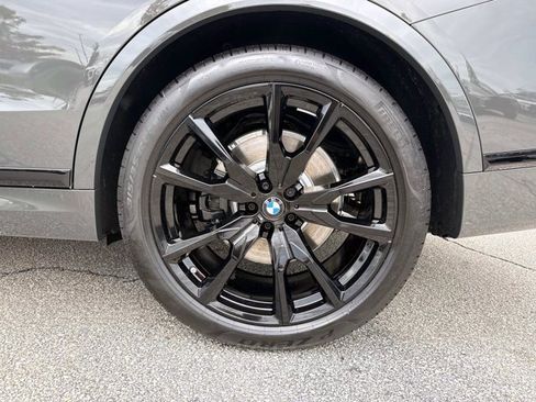 New 2027 BMW X7 xDrive40i w/ Executive Package AWD/4WD image 10