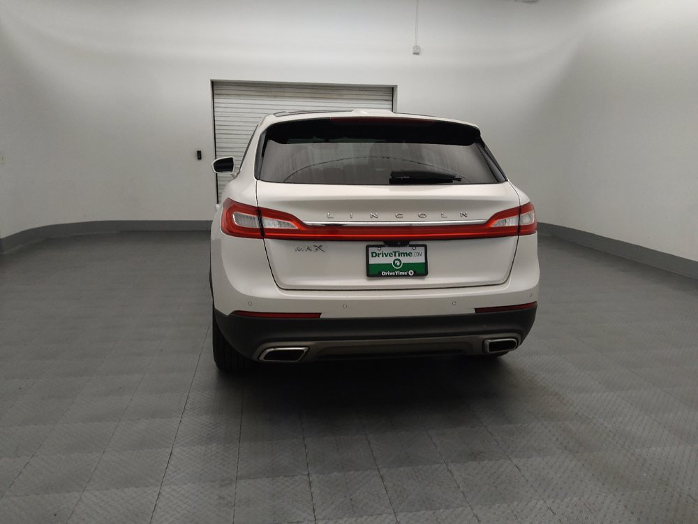 Used 2016 Lincoln MKX Select w/ Select Plus Package FWD image 6