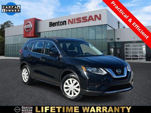 Used 2018 Nissan Rogue S image 1