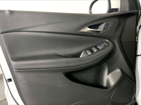 Used 2025 Buick Encore GX Preferred image 24